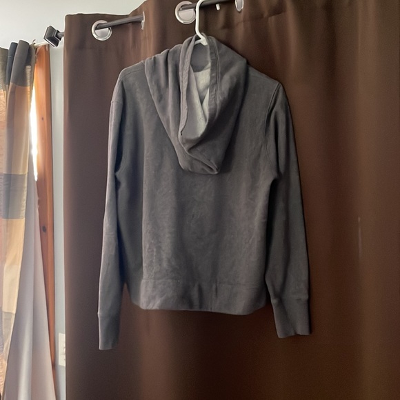 Women’s L Under Armour hoodie - Picture 2 of 3